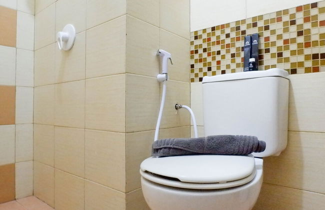 Best Value 1Br At Twin Tower Apartment - Foto 10