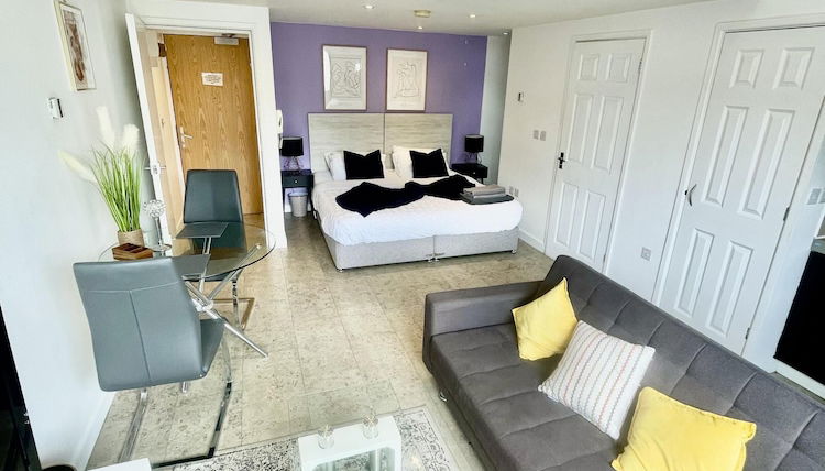 Foto 1 - Stunning Studio Apartment in Cambridge