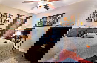 Photo 2 - Urban Oasis W/hot Tub, Heated Pool And Private Movie Theater 2 Bedroom Home by RedAwning