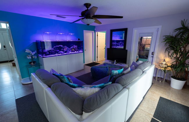 Urban Oasis W/hot Tub, Heated Pool And Private Movie Theater 2 Bedroom Home by RedAwning - Foto 24