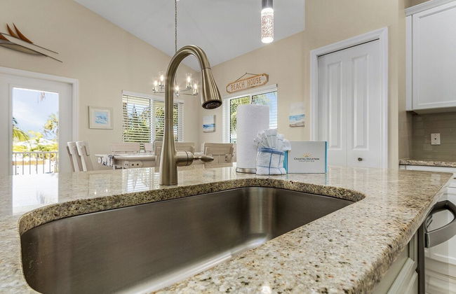 Welcome To 246 Delmar Ave - Vacation Rental 3 Bedroom Home by RedAwning - Foto 8