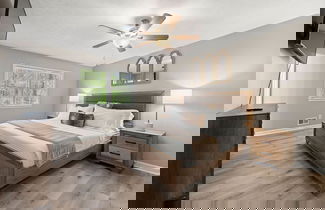 Foto 3 - Beautiful Newly-renovated Home in Indian Hills