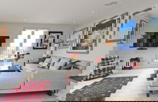 Photo 1 - Fabulous 2-bed Penthouse Wimbledon
