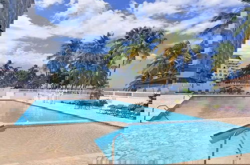 Photo 8 - Gorgeous Ocean View 1br With Beach Access & Pool