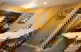 Photo 1 - Mountain Lodge At Okemo-1br Newly Renovated 1 Bedroom Condo by RedAwning