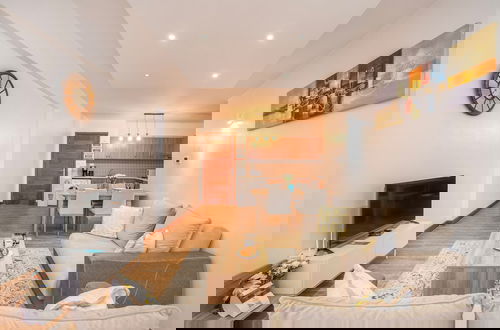 Foto 26 - The Enclave Revamp by YourHost