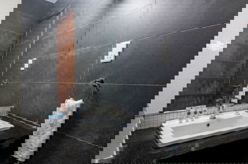 Foto 31 - The Enclave Revamp by YourHost