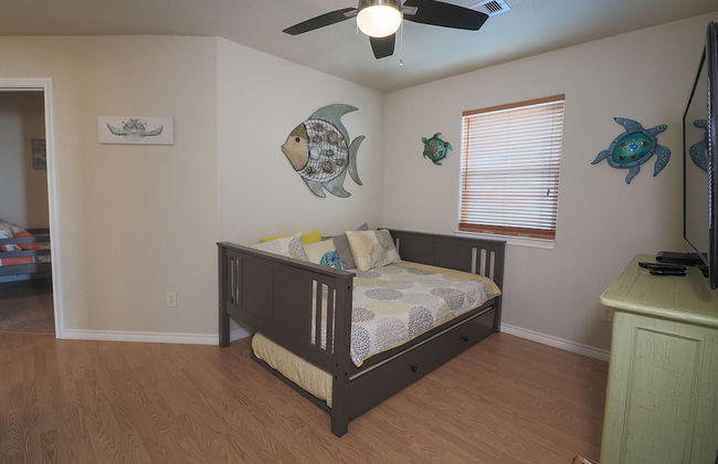 Superb Home With Private Walkover Unobstructed Views - Foto 63