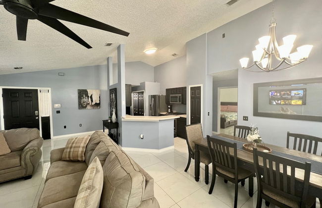 Grand Family Superior 4BD House Near Disney Parks - Foto 2