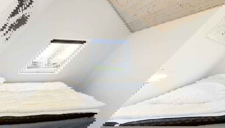 Photo 1 - 6 Person Holiday Home in Vaeggerlose