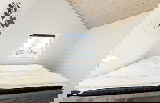 Photo 2 - 6 Person Holiday Home in Vaeggerlose