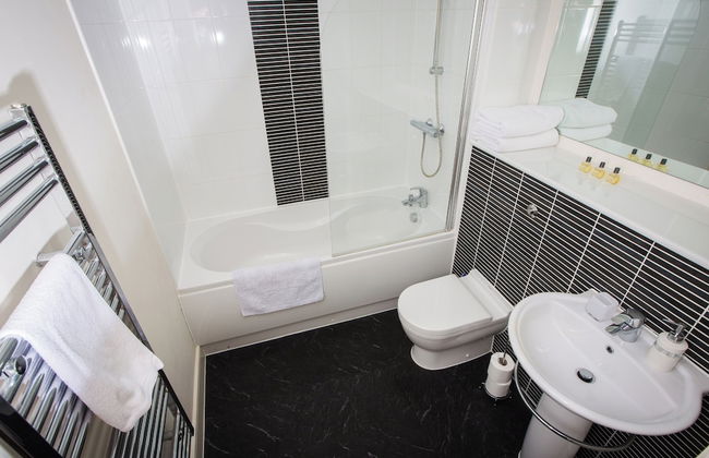 Meridian Tower Apartment - Foto 7