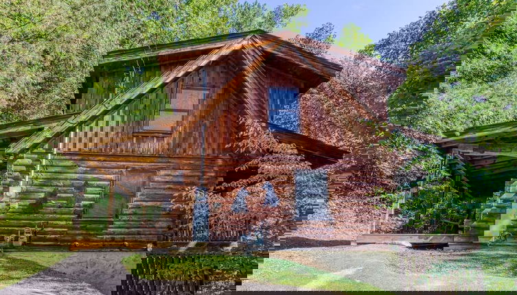 Foto 1 - Mystic Mountain - Great Location! Close To All The Action! 2 Bedroom Cabin by RedAwning