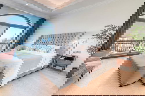 Foto 60 - Modern 3BR Palm Penthouse w Private Plunge Pool