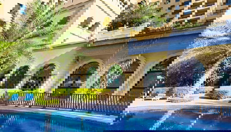 Foto 1 - Modern 3BR Palm Penthouse w Private Plunge Pool