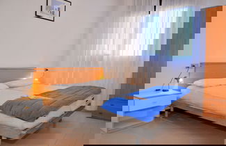 Foto 2 - White Apartment With Terrace - Beahost