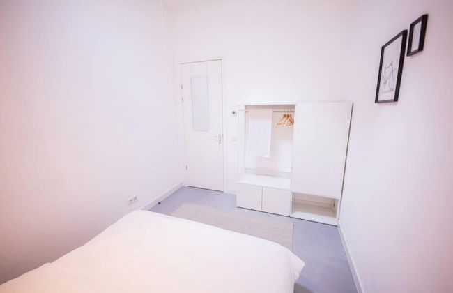 Alphabet 2 BR Serviced Apartments -lh- - Foto 8