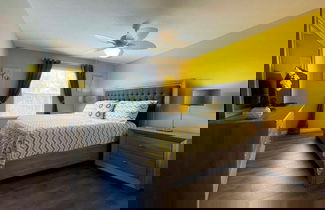 Photo 3 - Beautiful 6 Bd Pool Spa Gm Solterra Resort-4396ac 6 Bedroom Home by RedAwning