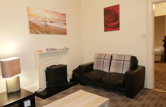 Cozy Coastal Apartment in Historic Port Glasgow - Foto 16