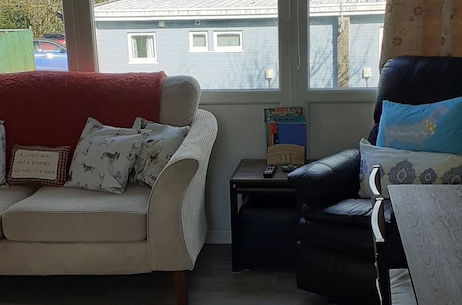 Photo 8 - Beautiful 2-bed Chalet in Bideford