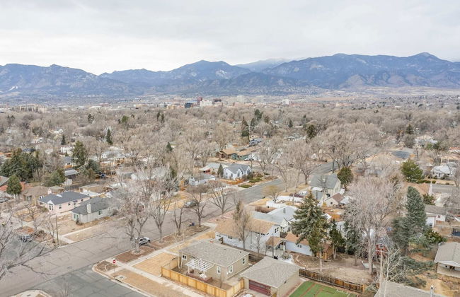 2BR Central Location Big Backyard & Dog Friendly! - Foto 53