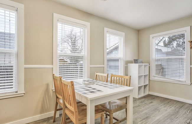2BR Central Location Big Backyard & Dog Friendly! - Foto 21