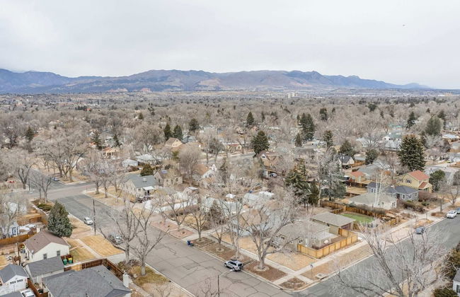 2BR Central Location Big Backyard & Dog Friendly! - Foto 51