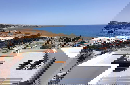 Foto 17 - Phaedrus Living: Luxury Seaview Coral Bay Villa
