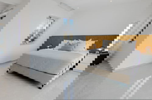 Foto 5 - Phaedrus Living: Luxury Seaview Coral Bay Villa