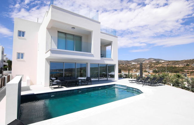 Phaedrus Living: Luxury Seaview Coral Bay Villa - Photo 26
