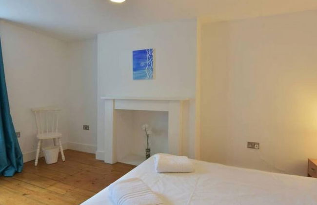 Host Stay Victoria Gardens - Photo 33