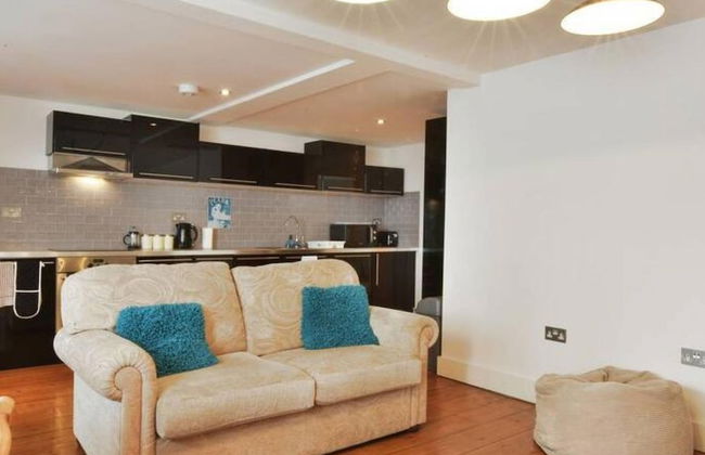 Host Stay Victoria Gardens - Photo 26