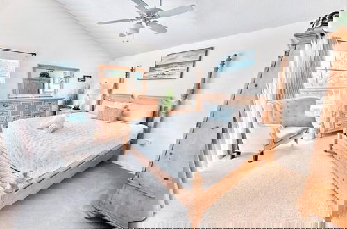 Photo 3 - Cozy 4 Bed Pool Home With Game Room 4 Bedroom Home by RedAwning
