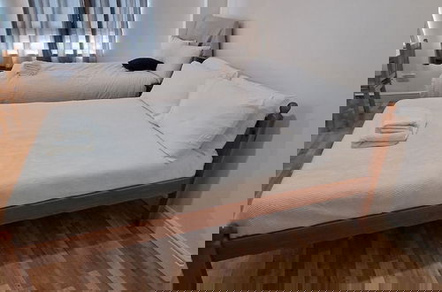Foto 1 - Urban Retreat Studio Apartment in London