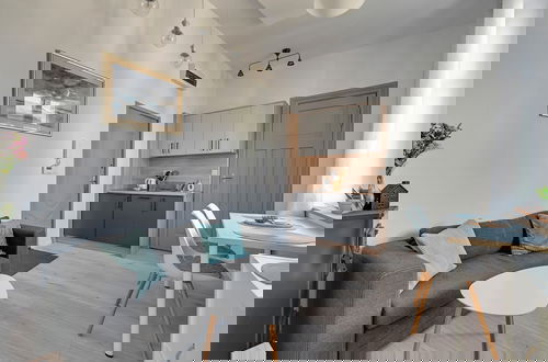 Photo 4 - Dom & House - Apartment Sea Of Mint