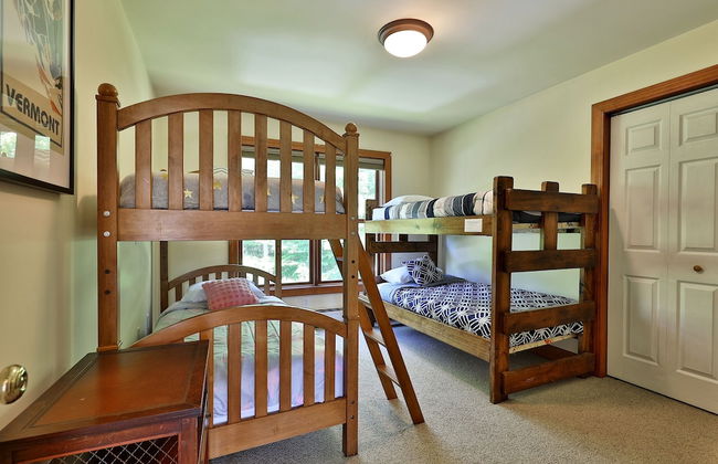 Cortina Mountain Chalet - Outdoor Hot Tub - Close To Pico And Killington Mountains 3 Bedroom Home - Foto 4
