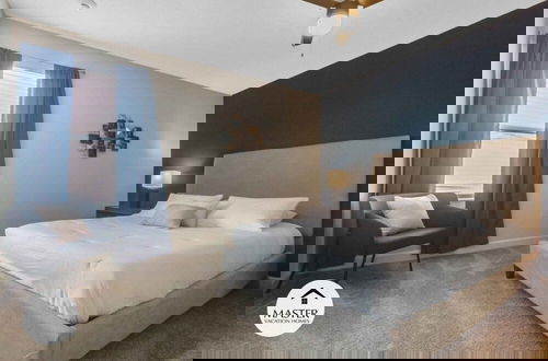 Foto 6 - 9 Bedrooms S / Storey Lake Home by RedAwning