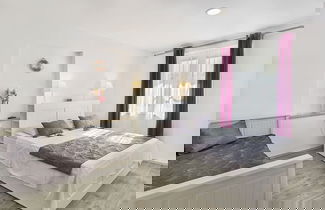 Foto 3 - Boutique Rooms - With Pool - 3 - R103