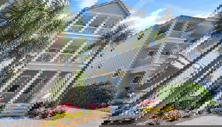 Foto 1 - Someday Came 4 Bedroom Home by RedAwning