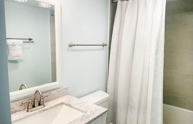 Shoreline Towers 3063 - Photo 28