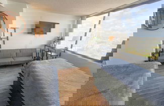 Foto 3 - Bright Waikiki Studio Condo by RedAwning