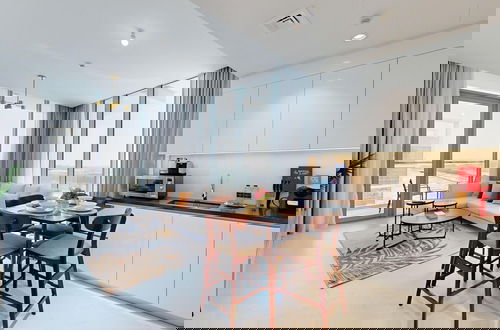 Photo 7 - Primestay - 1BR in District One - Dubai