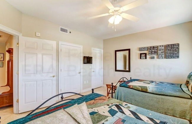 Deluxe Condo at the heart of Main Beach by RedAwning - Foto 6
