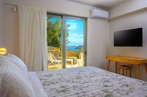 Photo 15 - Roots Suites in Crete