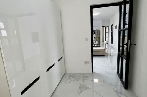 Foto 11 - Captivating Brand New Apartment in Pereybere