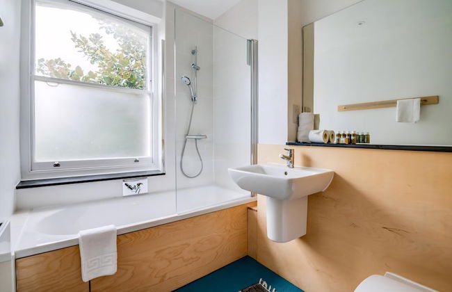 Bright Two Bedroom Apartment Near Vibrant Camden Town - Foto 20