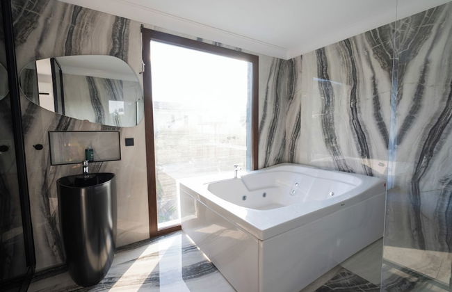 Villa Sefa Söğüt Daily Weekly Rentals - Photo 15