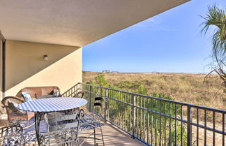 Photo 2 - Sunny 1st-floor Condo w/ Ocean-view Balcony