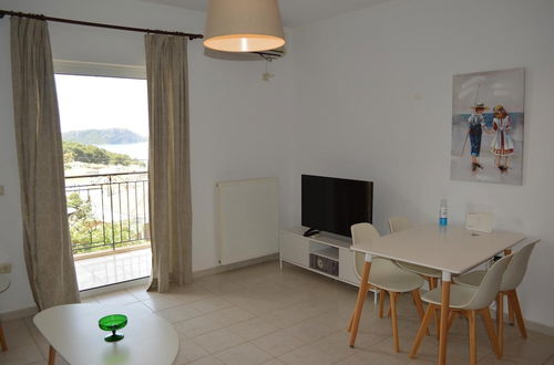 Photo 6 - Best House Sea View Apartment Pylos