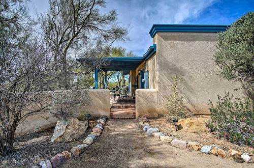 Photo 19 - Sunny Tucson Home w/ Patios on 5 Acres
